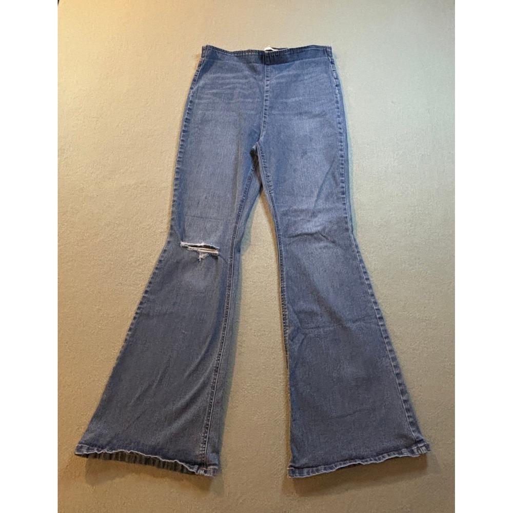 Tinseltown Women's 13 High Rise Pull-On Flare Bell Bottom Jeans Blue Stretch